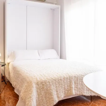 Estudio Playa Con Parking Malaga *